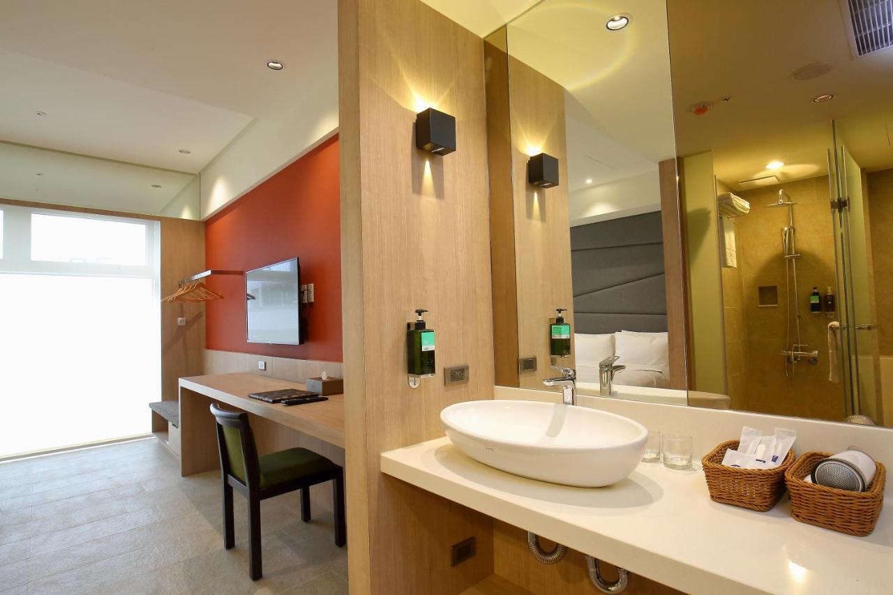 Kloud Hotel Đài Trung Ngoại thất bức ảnh