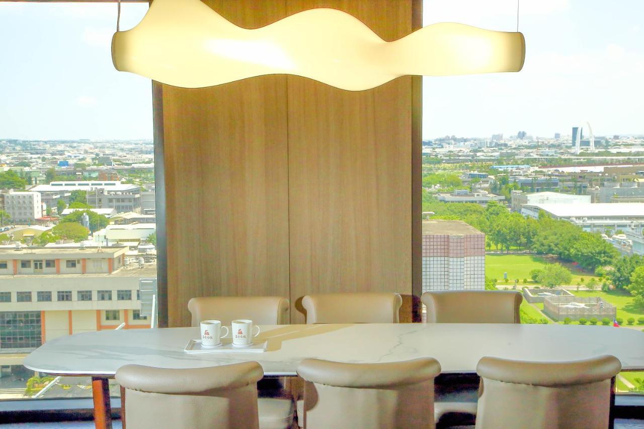 Kloud Hotel Đài Trung Ngoại thất bức ảnh