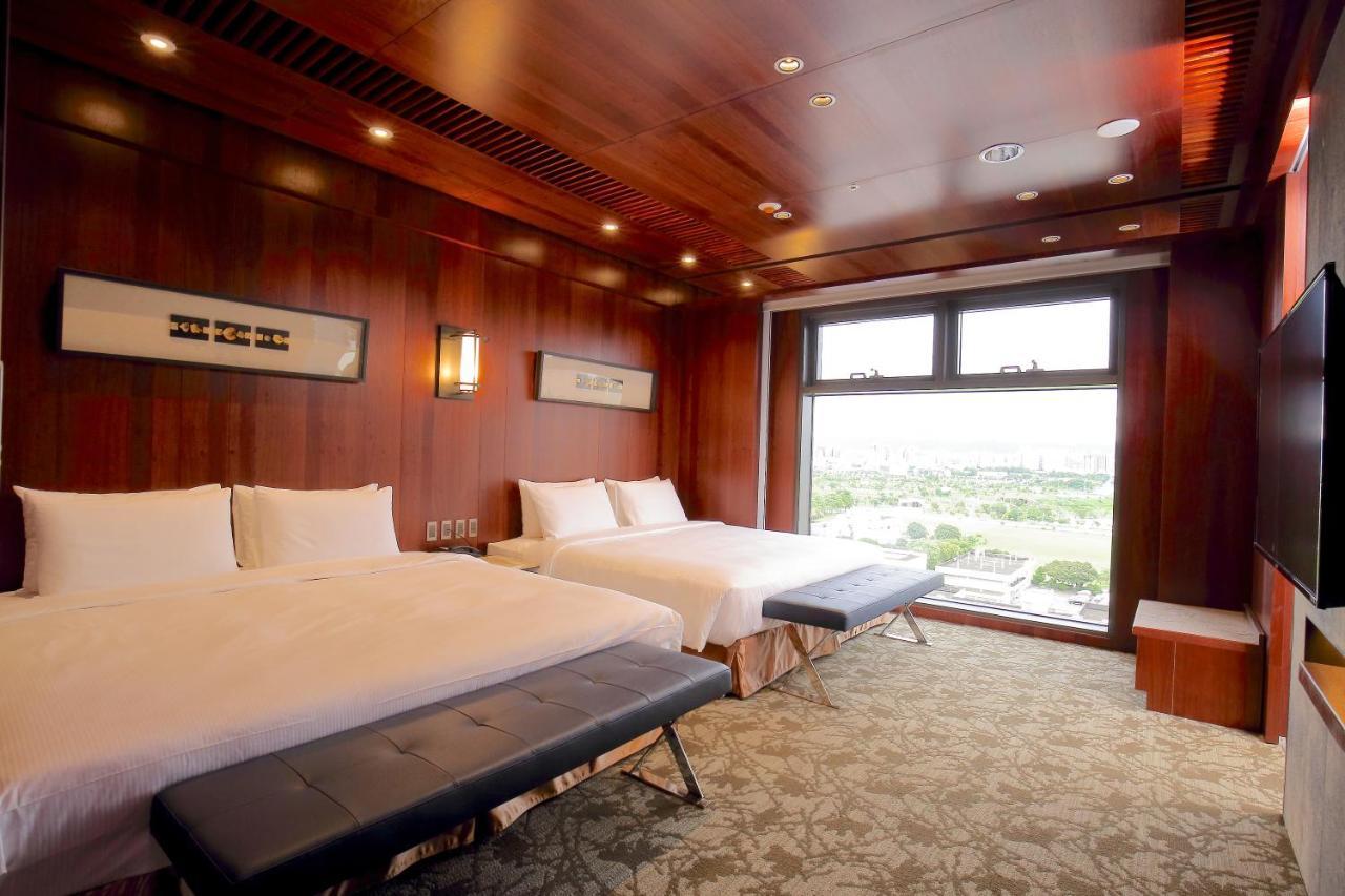 Kloud Hotel Đài Trung Ngoại thất bức ảnh
